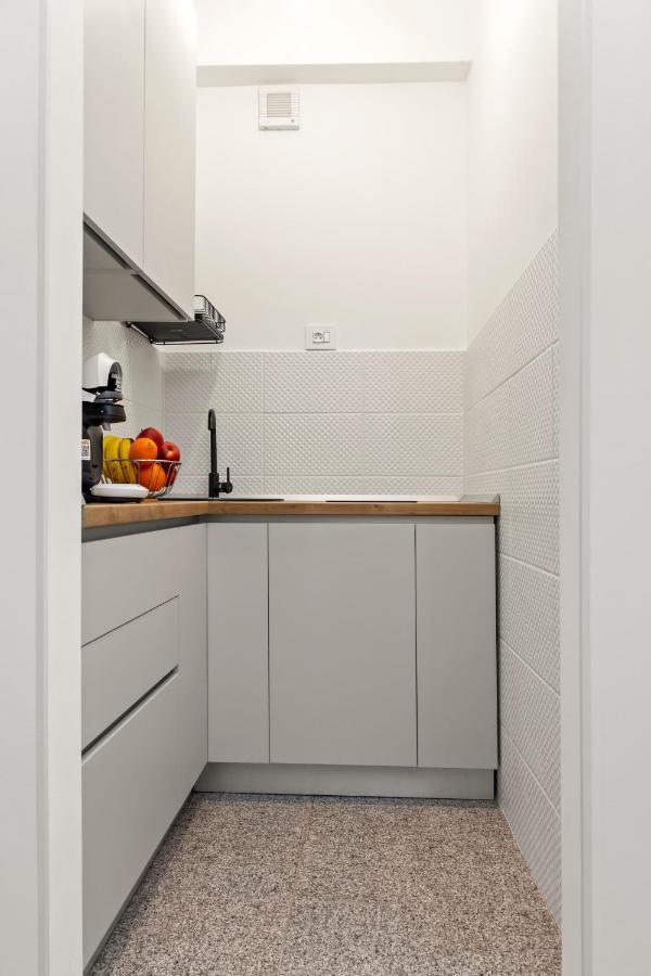Brand New Studio - Old Town Boekarest Buitenkant foto